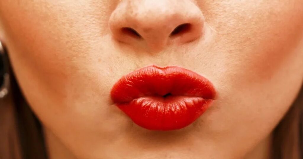 woman with red lipstick