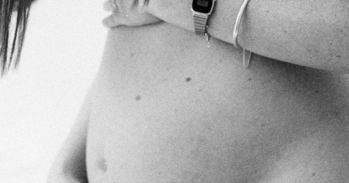 pregnant belly
